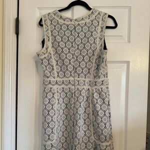 Chic White Lace Midi Dress